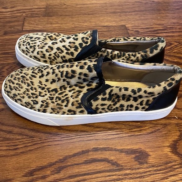 Leopard Flats - Picture 3 of 3
